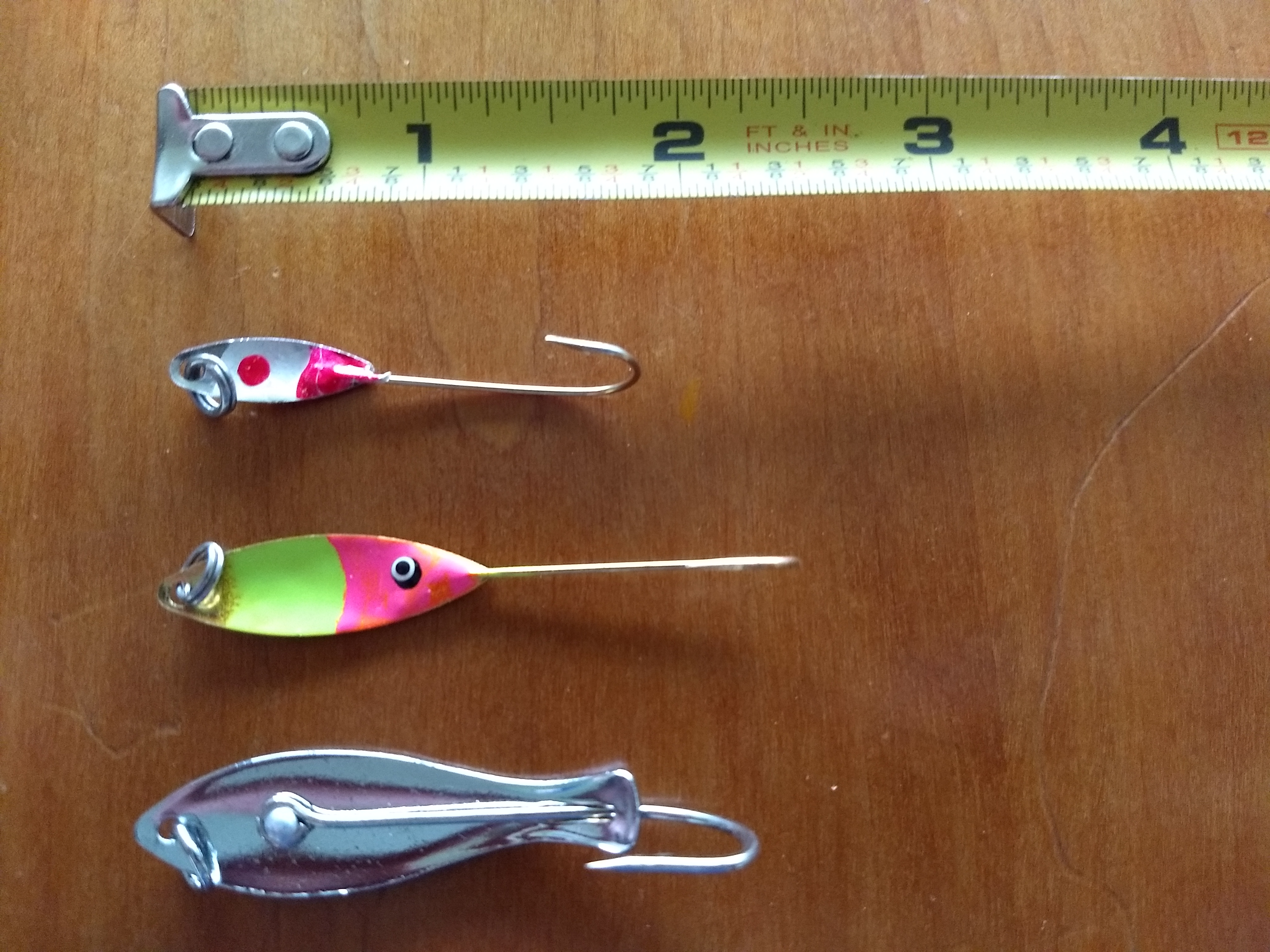Details about   25 Shad Flutter Spoons Smooth Brass Variety of blades & sizes 